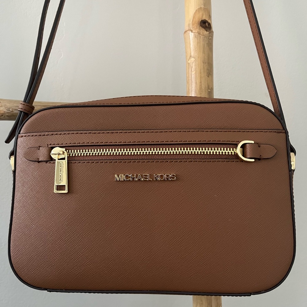 Michael Kors Jet Set Large Saffiano Leather Crossbody Bag - PRICE FIRM